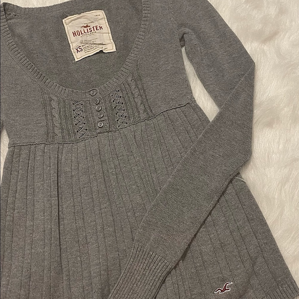 Hollister knit long sleeve baby doll shirt